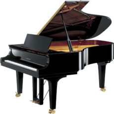 piano cola yamaha c2